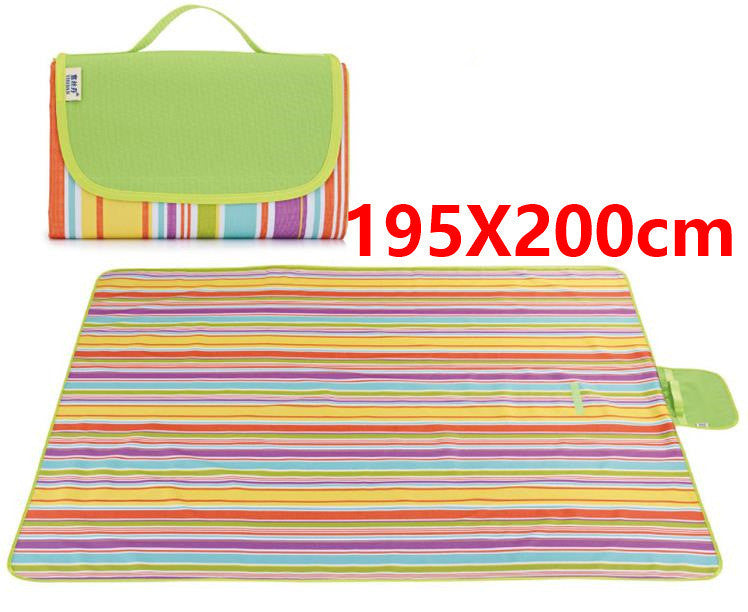 Outdoor picnic mat