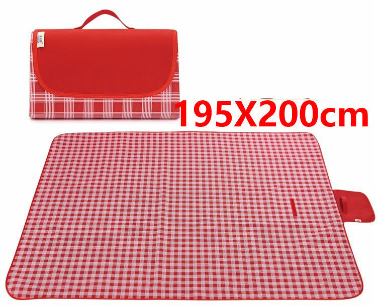 Outdoor picnic mat