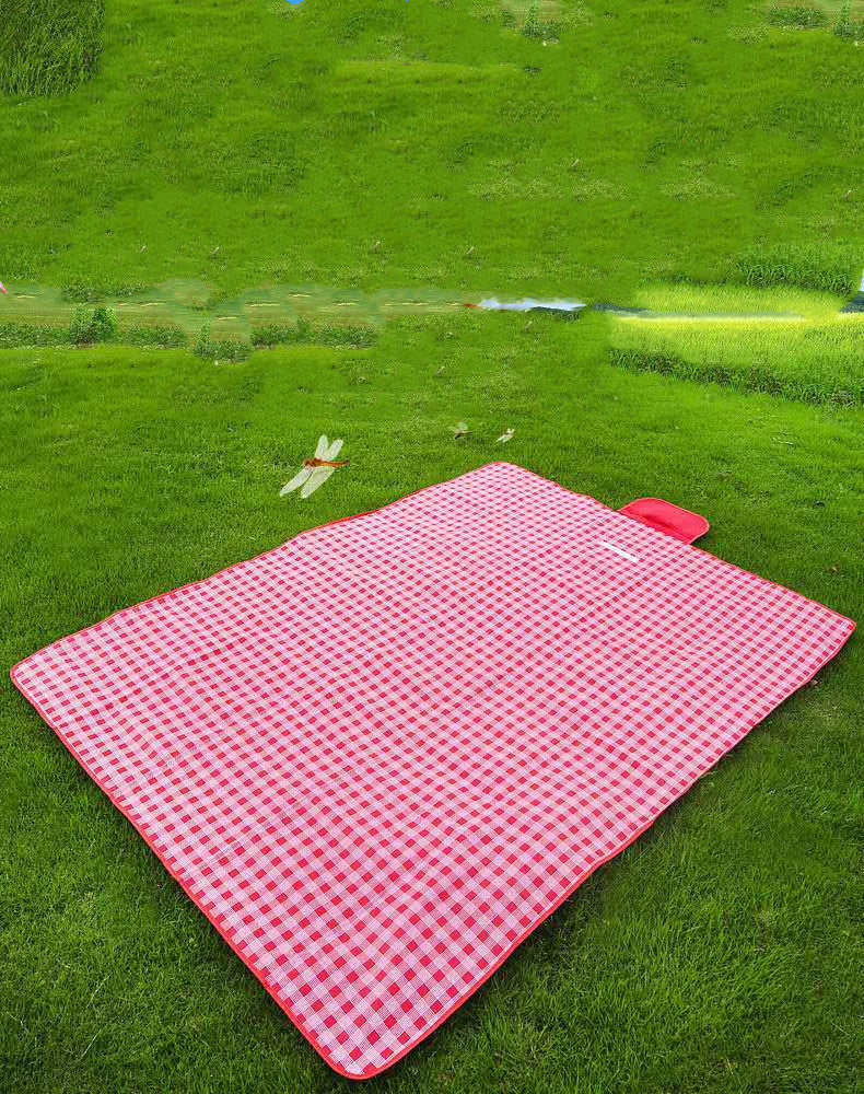 Outdoor picnic mat