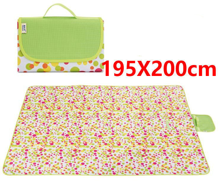 Outdoor picnic mat