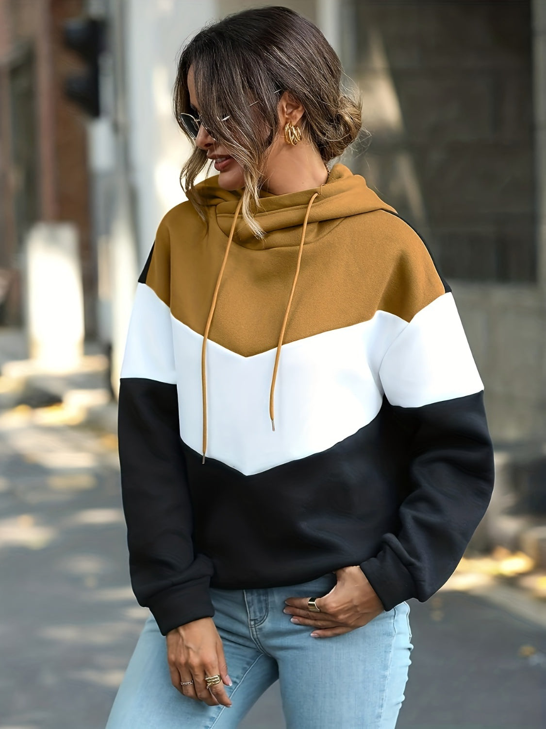 Contrast Drawstring Dropped Shoulder Hoodie